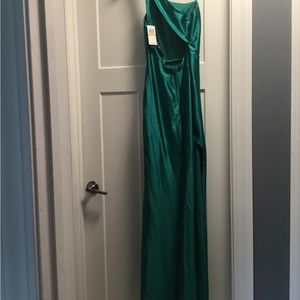 City studio dress. Size 7 green